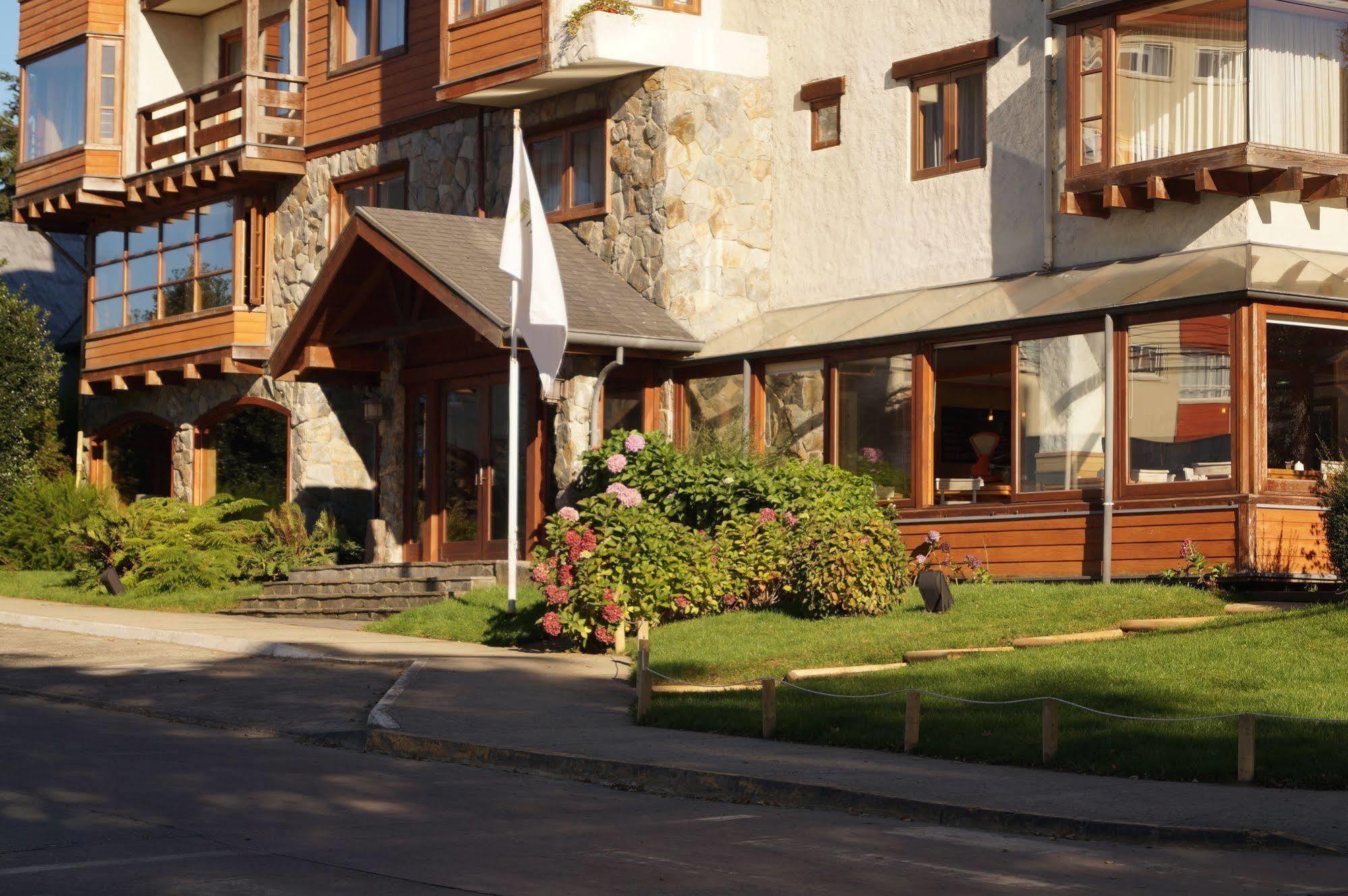 Hotel Puelche プエルト・バラス エクステリア 写真